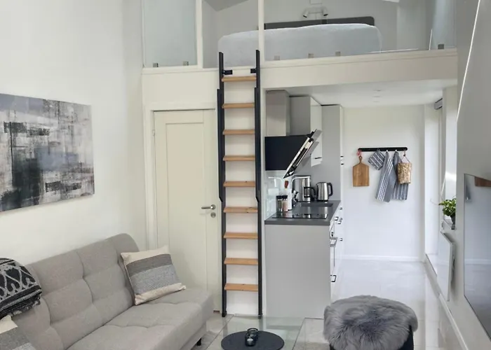 Modern Guesthouse With Loft
